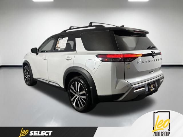 Used 2025 Nissan Pathfinder Platinum AWD/4WD image 7