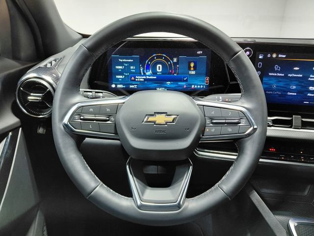 Used 2025 Chevrolet Equinox LT image 23