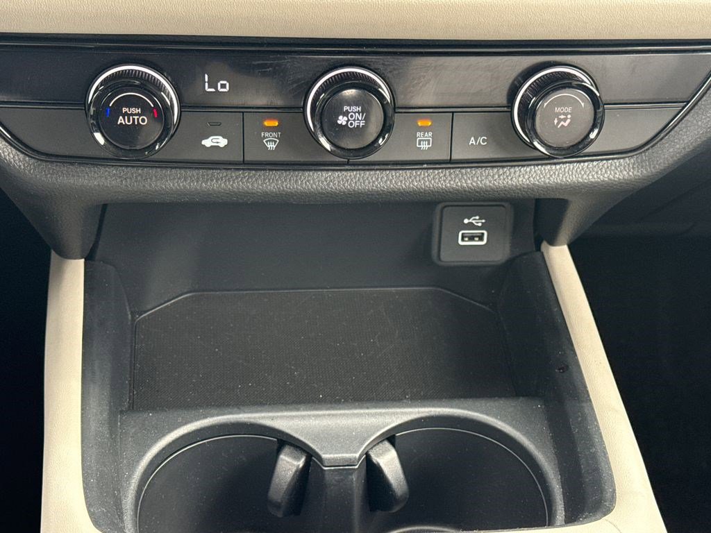 Certified 2023 Honda HR-V LX image 29