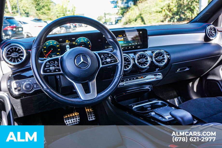Used 2022 Mercedes-Benz CLA 250 4MATIC image 26