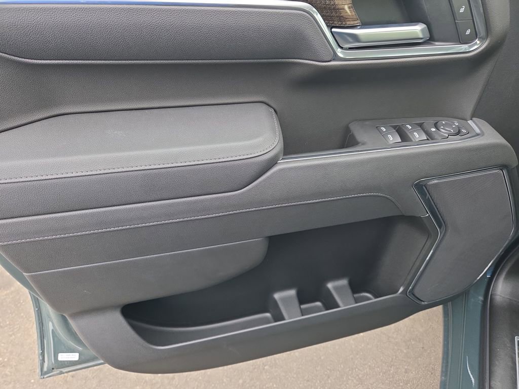 New 2025 Chevrolet Silverado 1500 LT AWD/4WD image 14