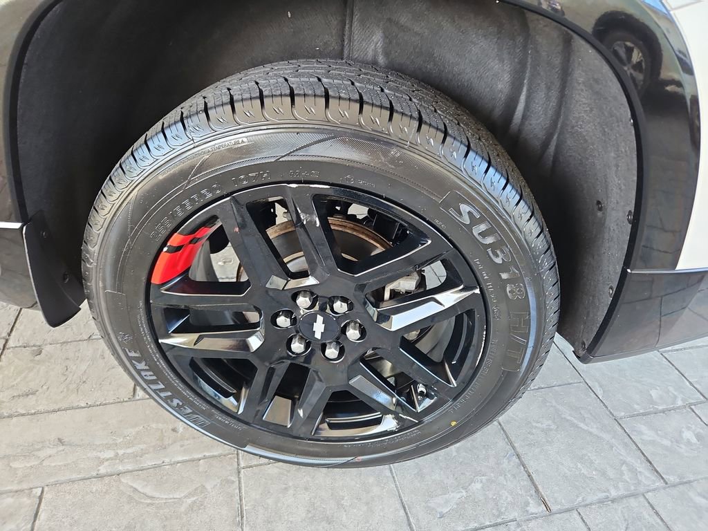 Used 2018 Chevrolet Traverse Premier w/ Redline Edition image 38