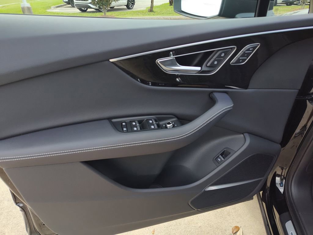 Certified 2025 Audi Q7 3.0T Premium Plus w/ Premium Plus Package image 21