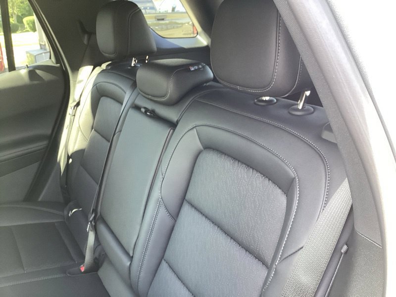 New 2027 Chevrolet Equinox LT w/ Convenience Package II AWD/4WD image 17