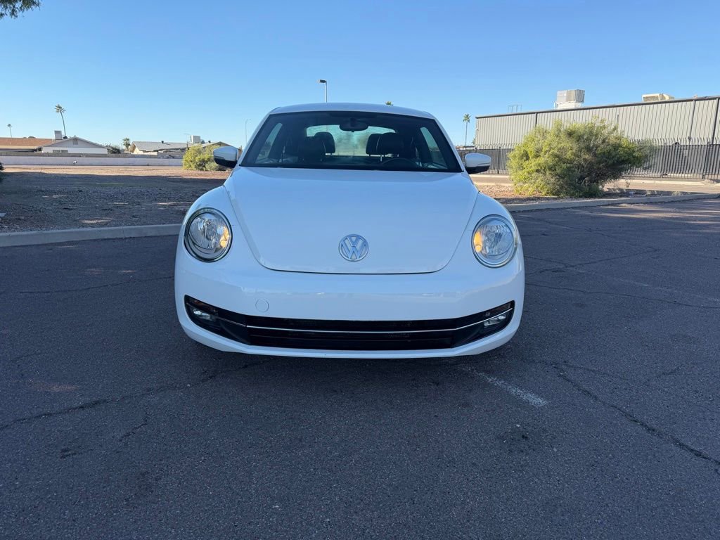 Used 2014 Volkswagen Beetle 2.5 image 3