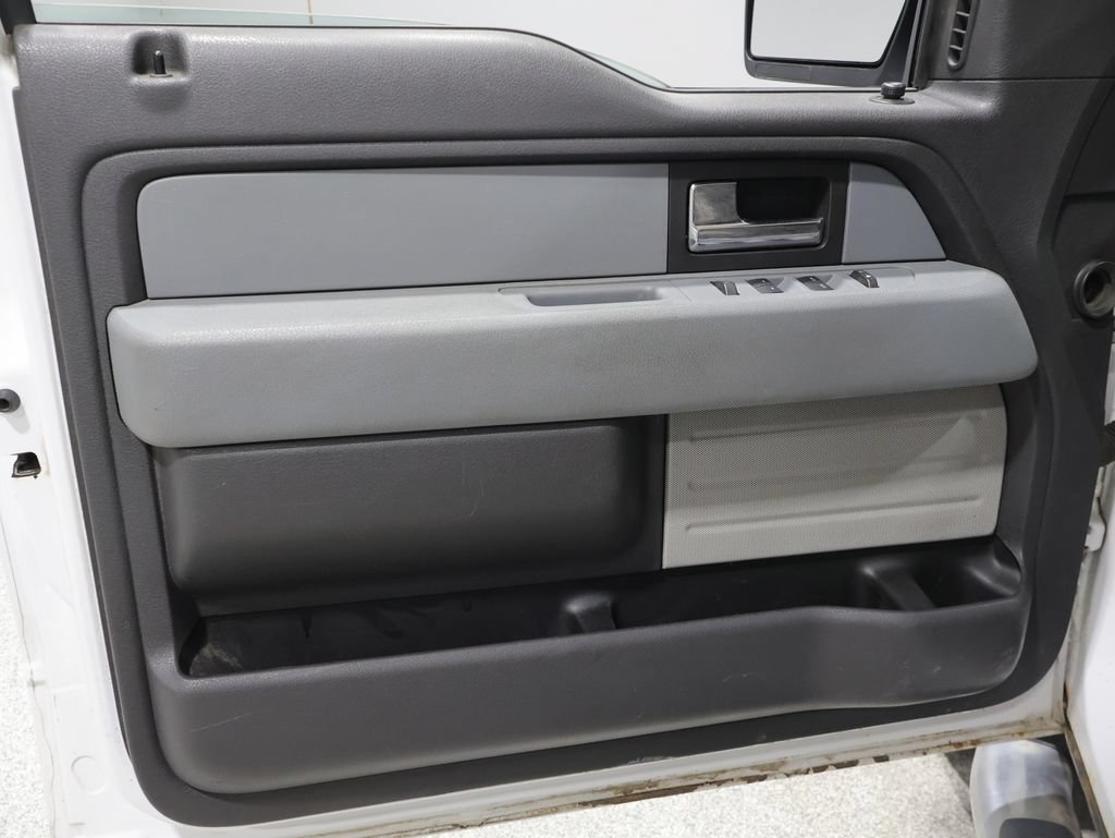 Used 2013 Ford F150 STX w/ Mid Equipment Group AWD/4WD image 19