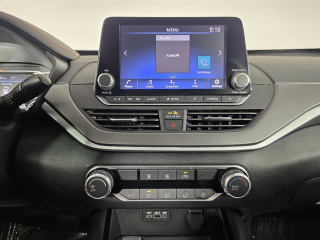 Used 2024 Nissan Altima 2.5 SR FWD image 32