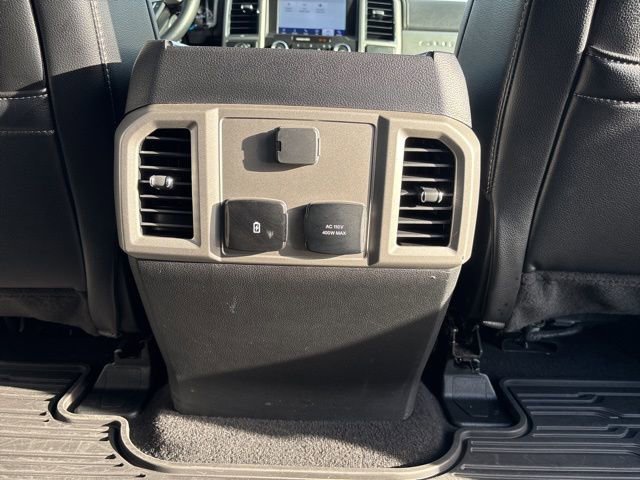 Used 2021 Ford F350 Lariat image 38