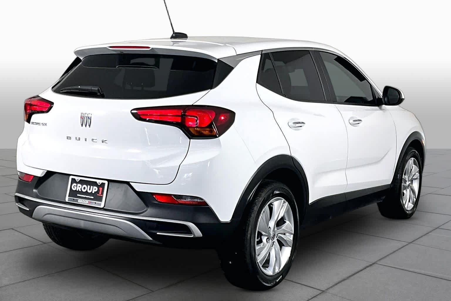 Used 2024 Buick Encore GX Preferred FWD image 12
