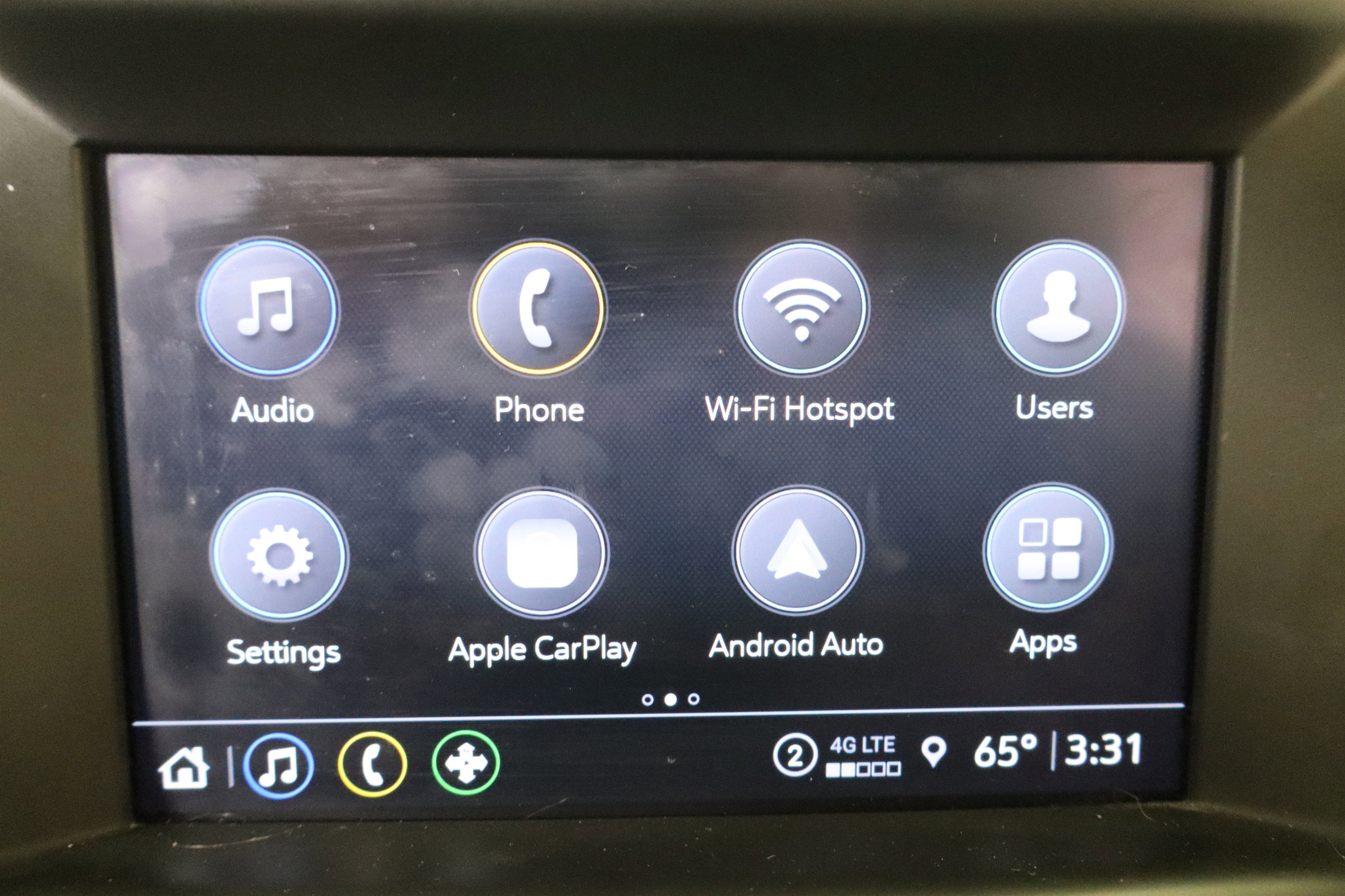 Used 2022 GMC Terrain SLT w/ LPO, Floor Liner Package AWD/4WD image 21
