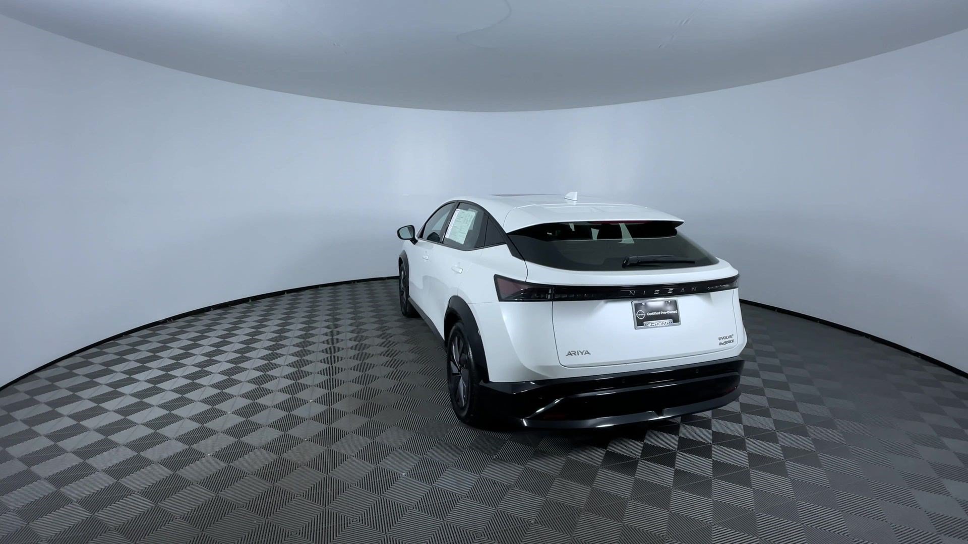 Certified 2024 Nissan Ariya AWD image 7