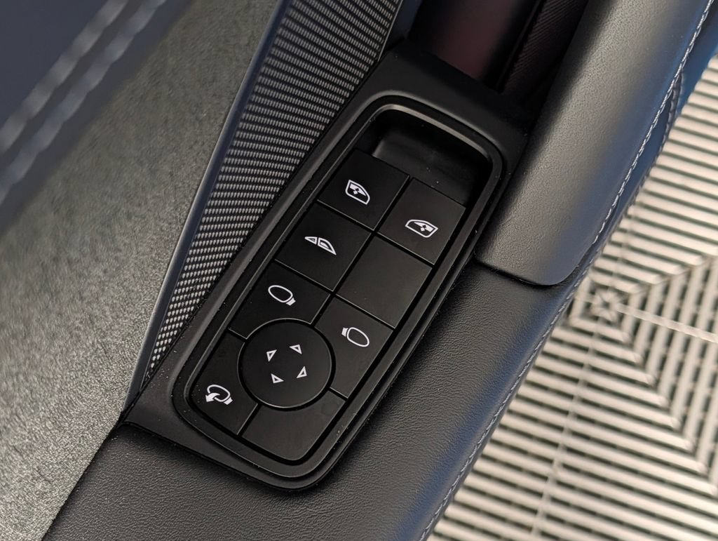 Certified 2026 Porsche 911 GTS RWD image 27