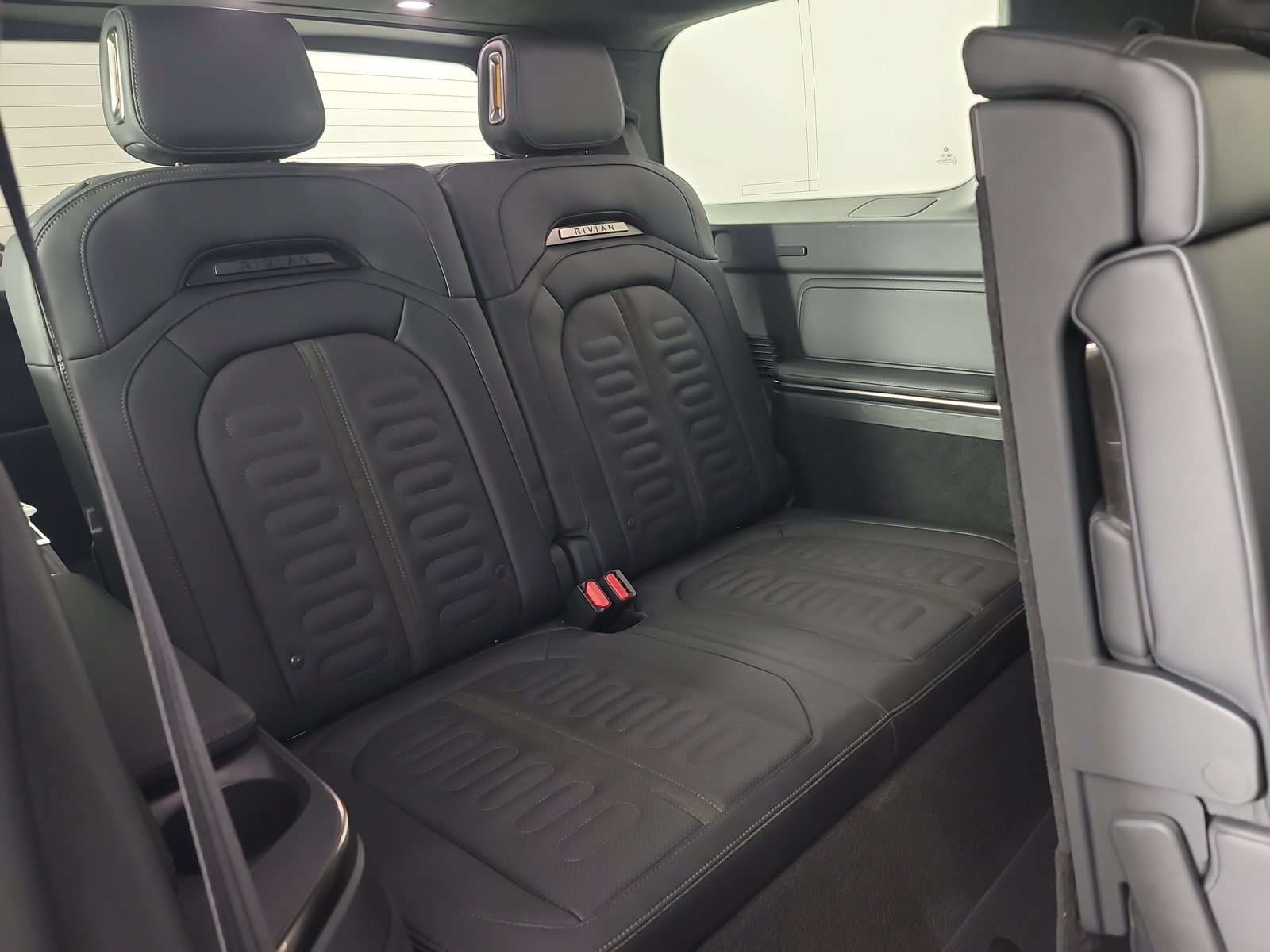 Used 2023 Rivian R1S Adventure Quad AWD/4WD image 25