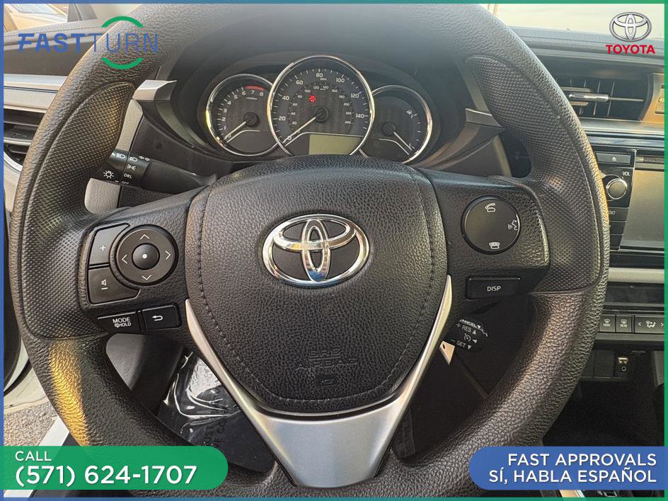 Used 2014 Toyota Corolla LE image 19