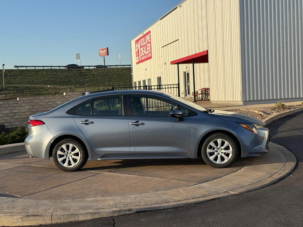 Certified 2024 Toyota Corolla LE video 2