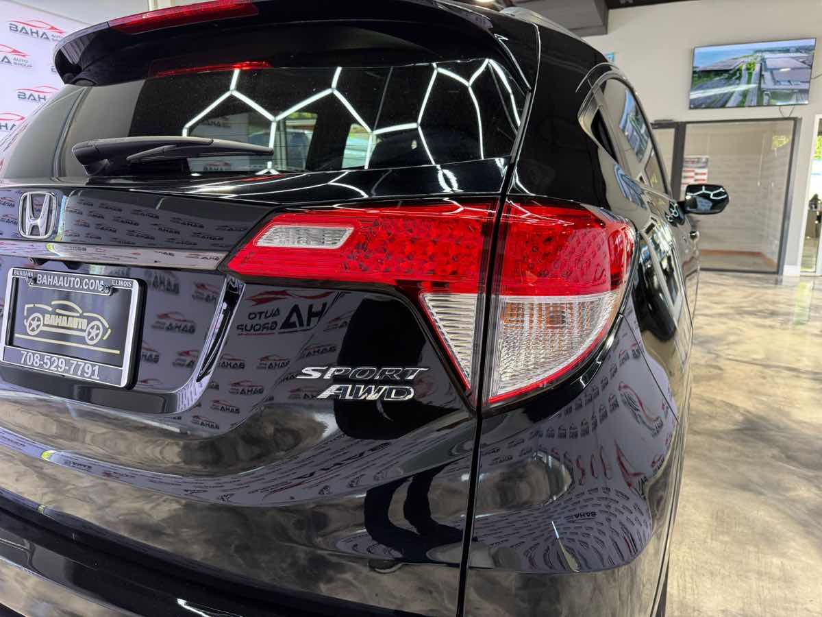 Used 2022 Honda HR-V Sport image 8