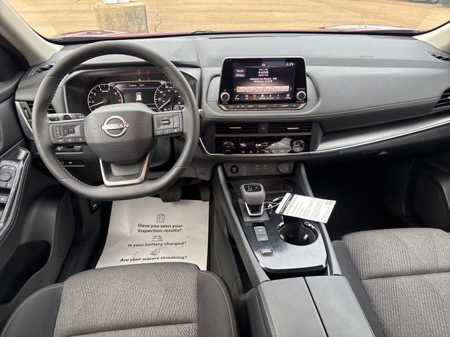 Certified 2026 Nissan Rogue SV image 12