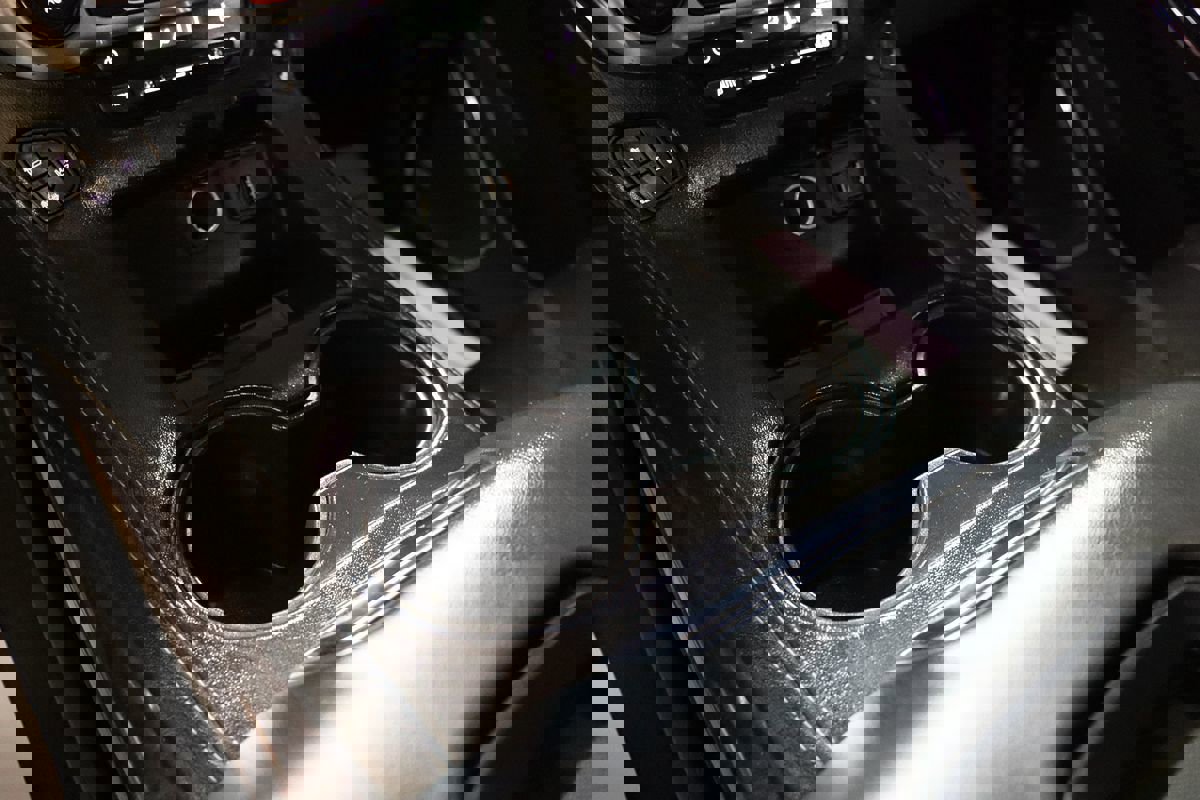 Used 2015 GMC Yukon SLT w/ HD Trailering Package image 57