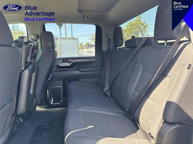 Used 2025 Chevrolet Silverado 2500 LT w/ Convenience Package AWD/4WD image 12