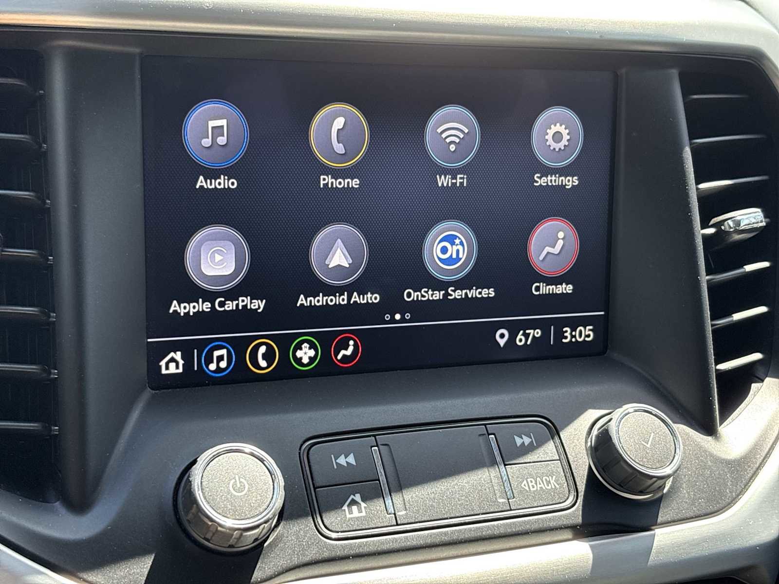 Used 2023 GMC Acadia SLE FWD image 33