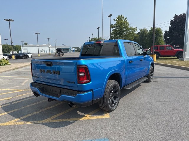 New 2026 RAM 1500 4x4 Crew Cab image 3