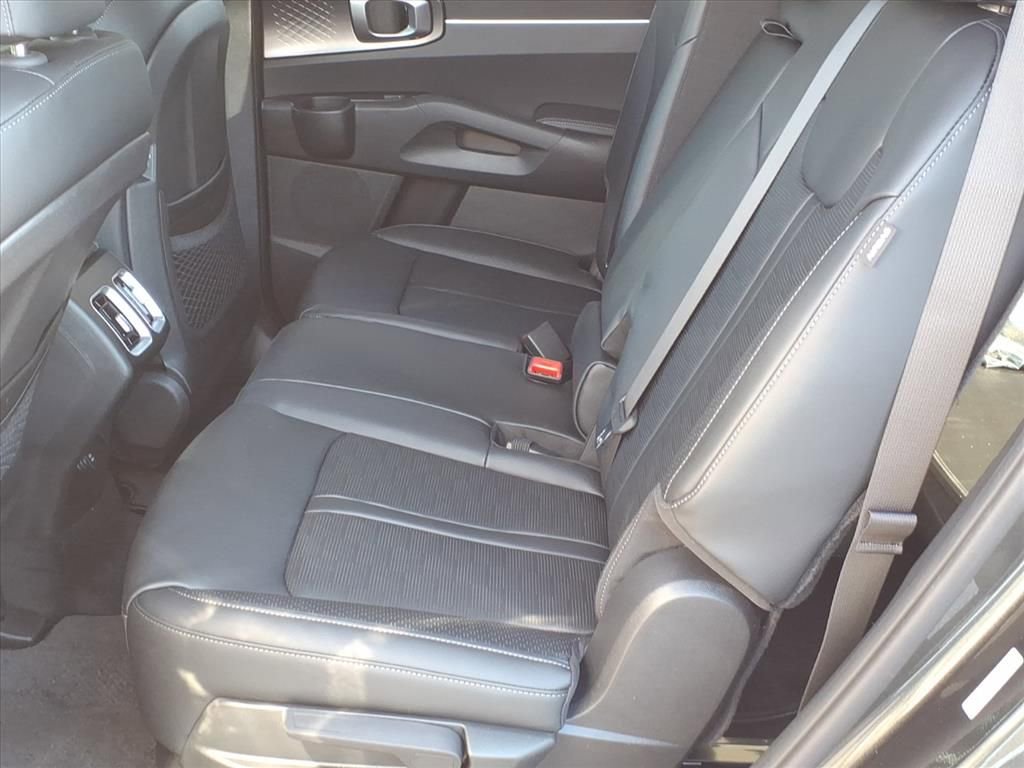 New 2026 Kia Sorento EX AWD/4WD image 10