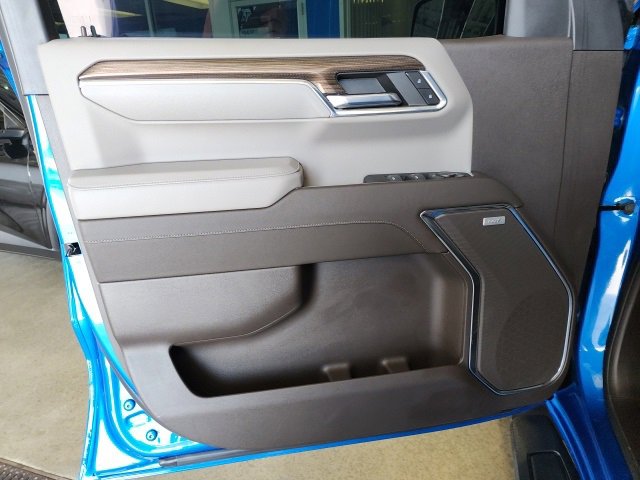 Used 2024 Chevrolet Silverado 1500 LT Trail Boss w/ LT Trail Boss Premium Package image 9