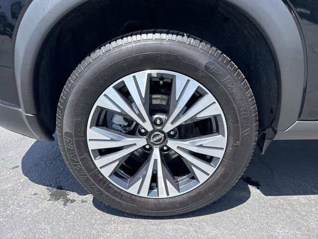 Used 2023 Nissan Rogue SV AWD/4WD image 9