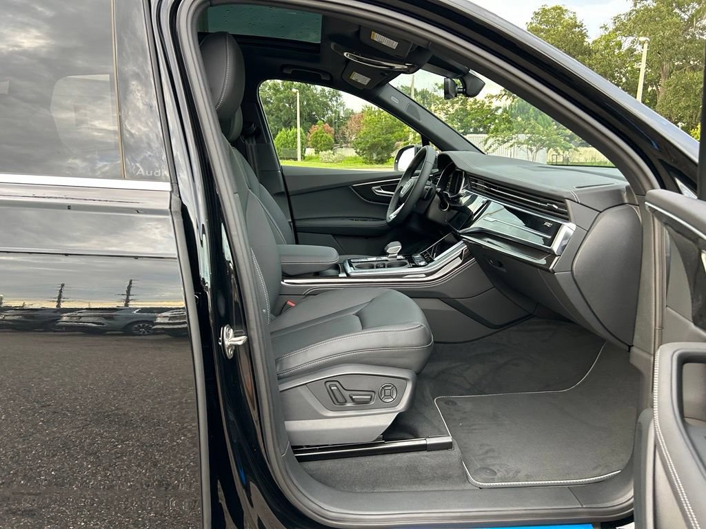New 2026 Audi Q7 3.0T Premium Plus AWD/4WD image 40