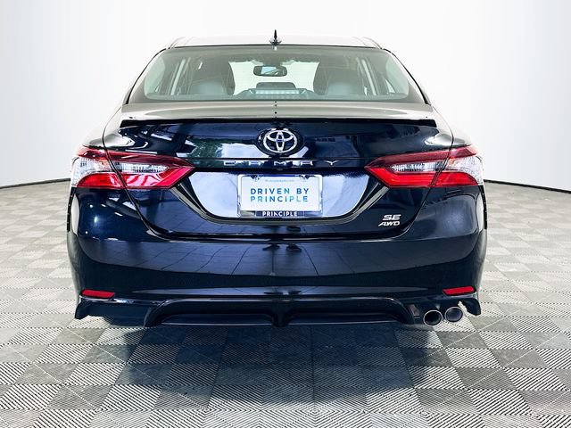 Used 2024 Toyota Camry SE w/ Cold Weather Package AWD/4WD image 7