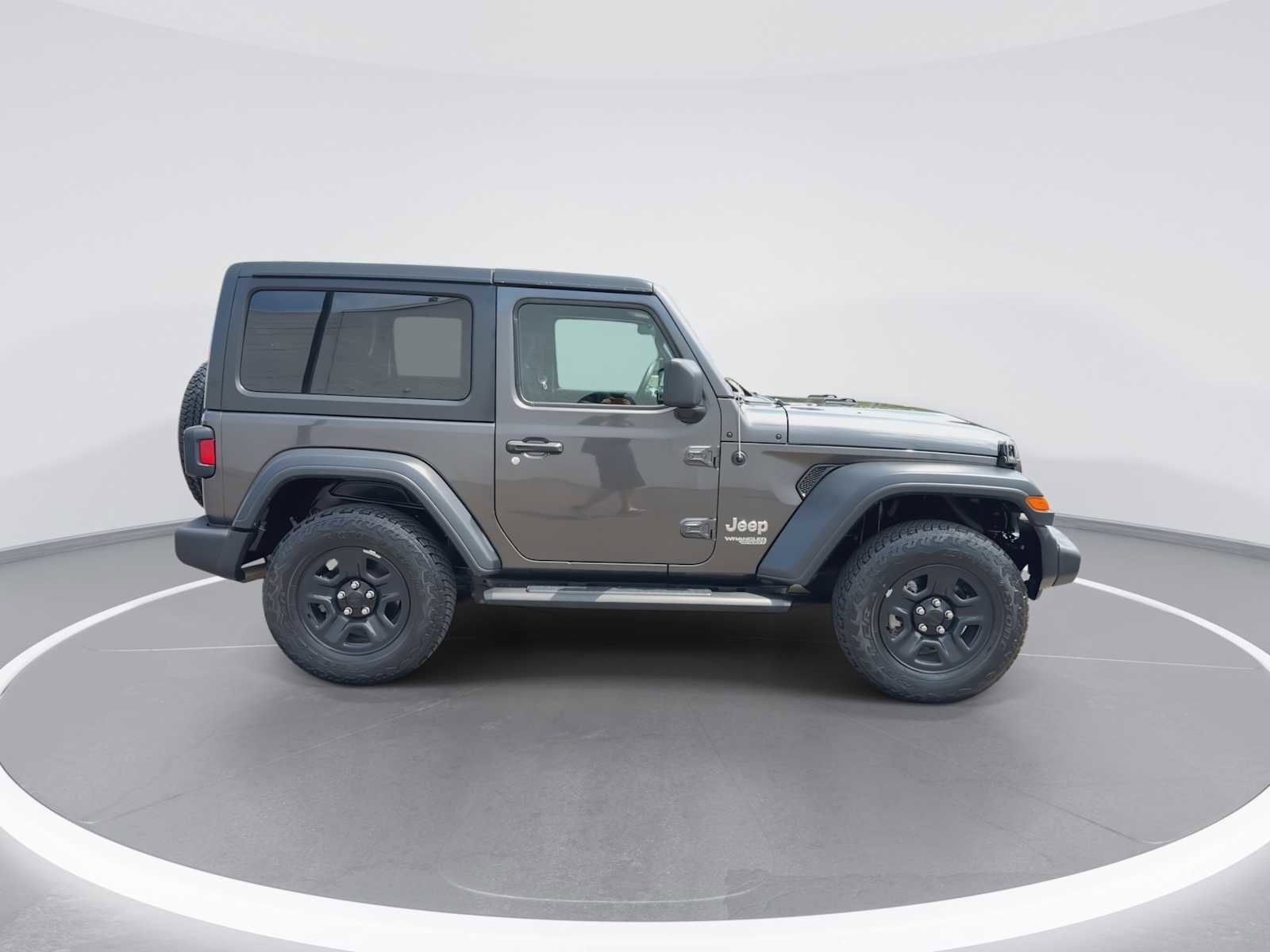 Used 2018 Jeep Wrangler Sport AWD/4WD image 9