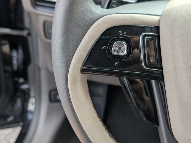 Used 2023 Lincoln Corsair FWD w/ Equipment Group 101A image 32