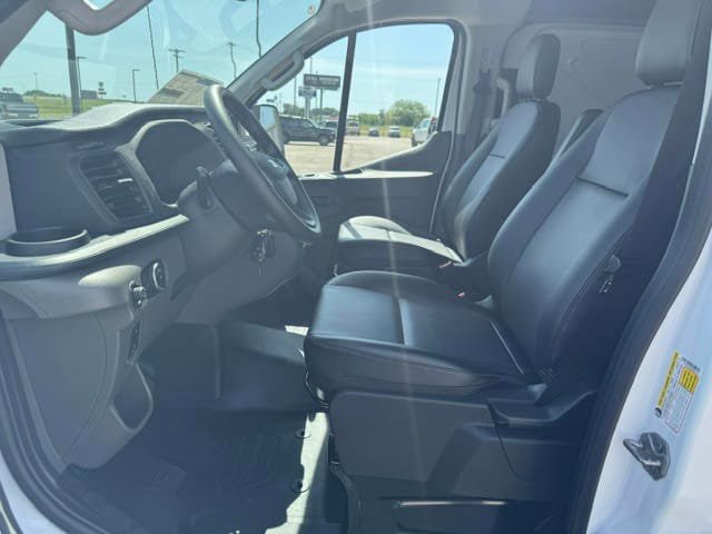 New 2025 Ford Transit 150 Low Roof RWD image 15