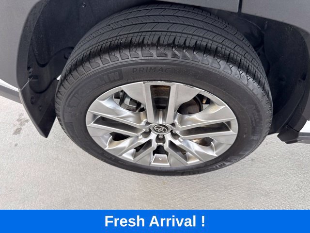Used 2024 Toyota RAV4 Limited FWD image 24
