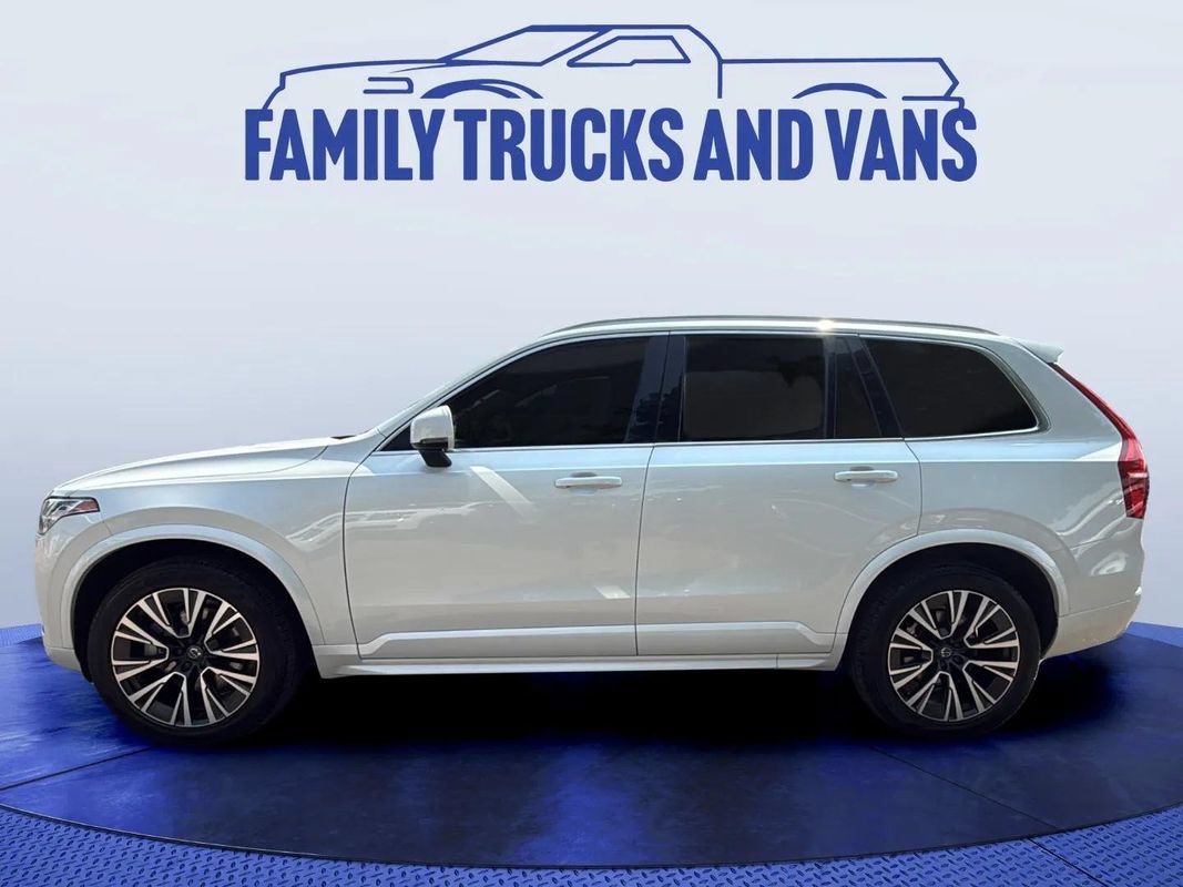 Used 2020 Volvo XC90 T5 Momentum w/ Protection Package Premier AWD/4WD image 2