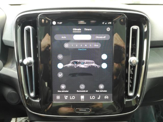 Used 2022 Volvo C40 P8 Recharge Ultimate AWD/4WD image 44