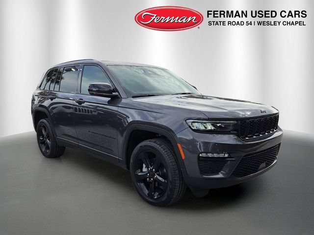 Certified 2025 Jeep Grand Cherokee Limited w/ Black Appearance Package RWD video 1