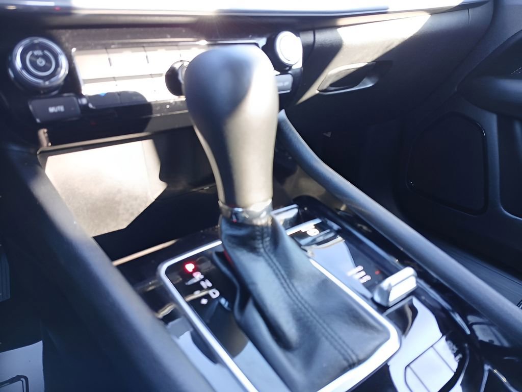 Used 2022 Jeep Compass Limited image 12