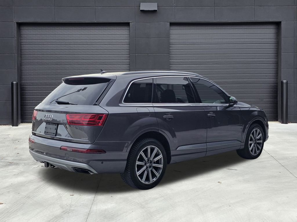 Used 2019 Audi Q7 3.0T Premium Plus w/ Premium Plus Package image 4