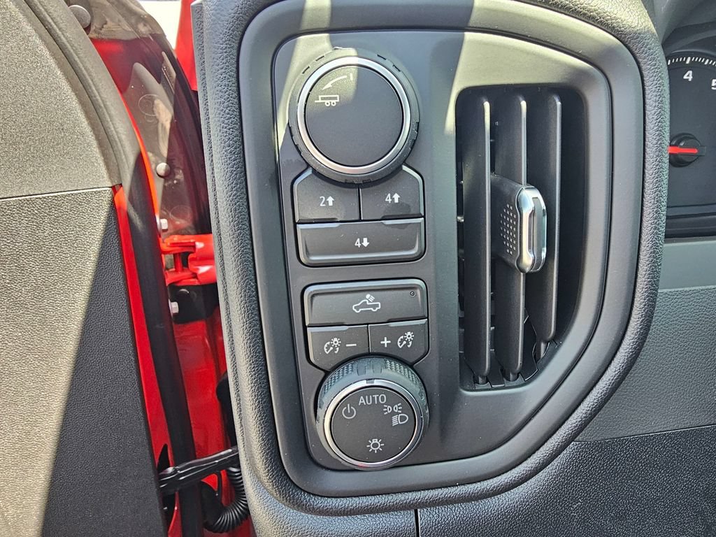 New 2026 Chevrolet Silverado 2500 Custom w/ Custom Convenience Package AWD/4WD image 22