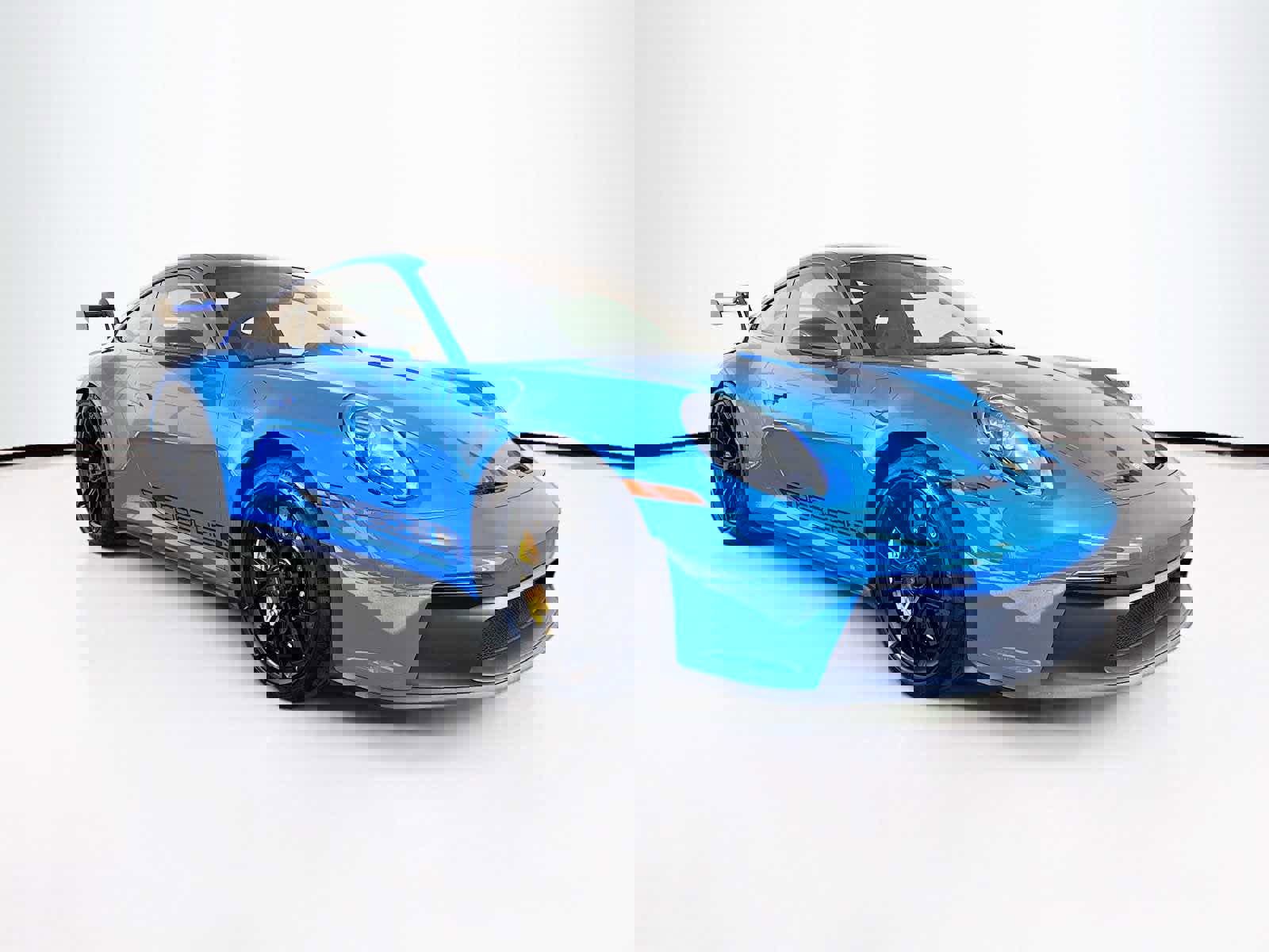 Used 2022 Porsche 911 GT3 image 7