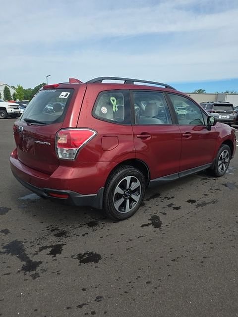 Used 2018 Subaru Forester 2.5i w/ Alloy Wheel Package AWD/4WD image 6