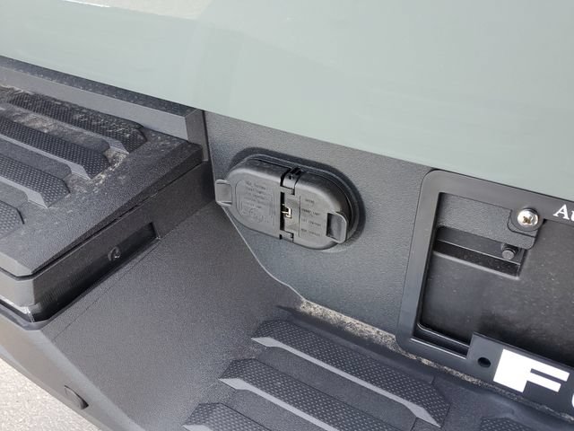 New 2026 Toyota Tundra Limited AWD/4WD image 8