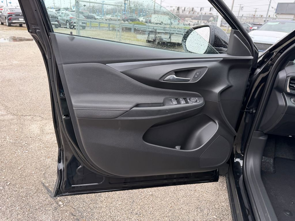 New 2026 Buick Envista Preferred FWD image 23