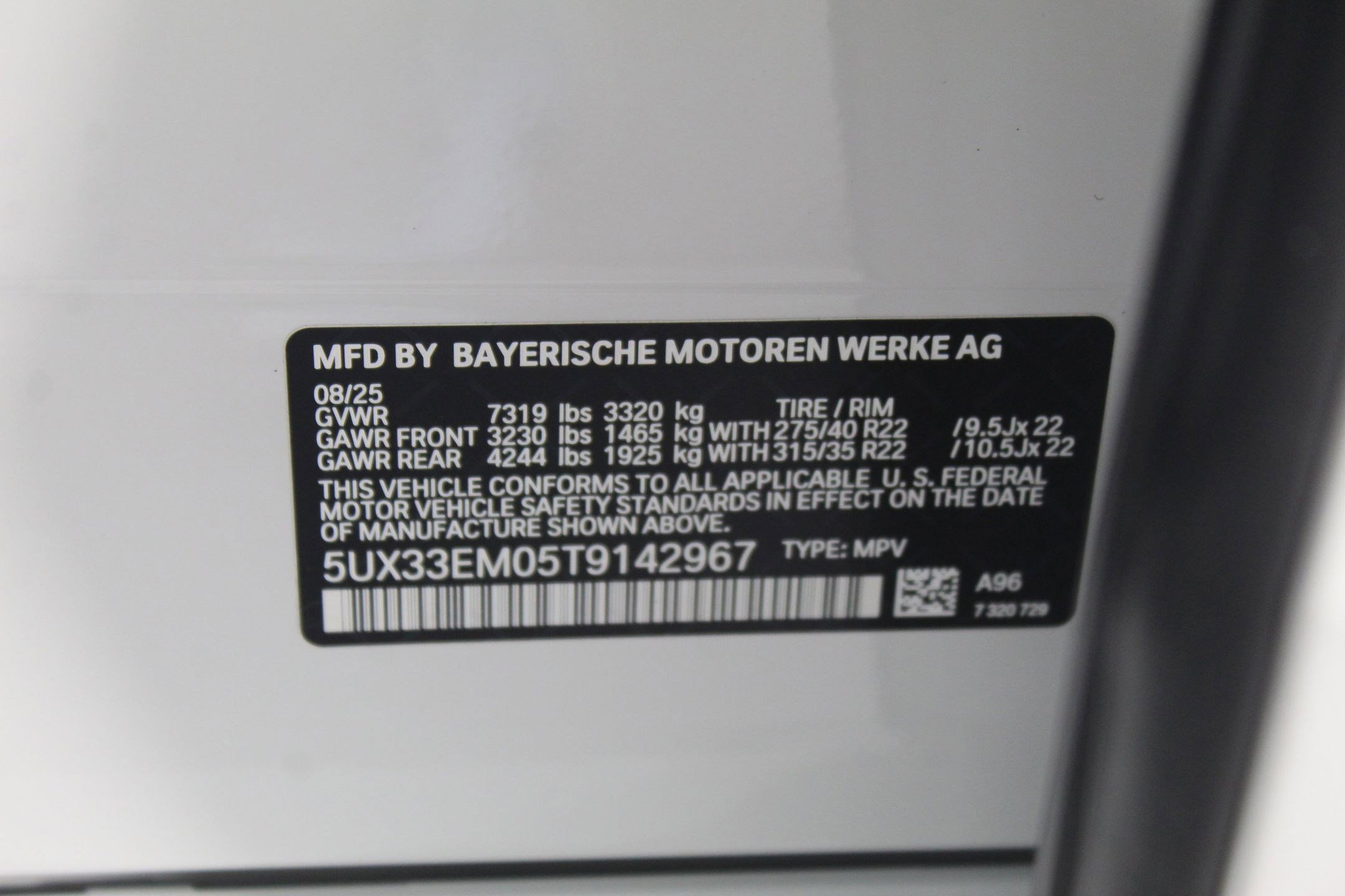 New 2026 BMW X7 M60i image 18