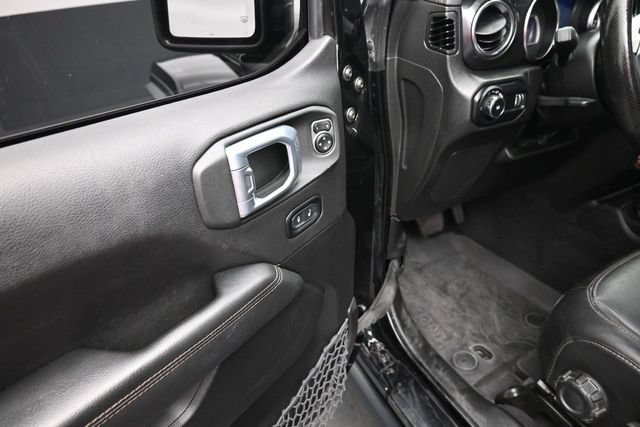 Used 2023 Jeep Wrangler Unlimited Rubicon 392 w/ Xtreme Recon 35" Tire Package AWD/4WD image 17