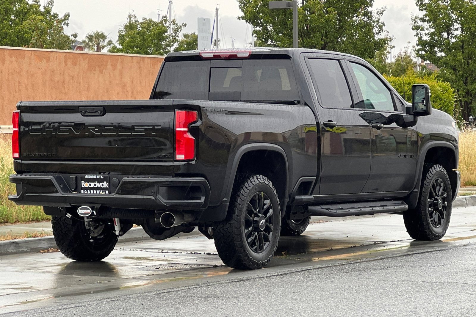 New 2026 Chevrolet Silverado 2500 LTZ w/ LTZ Plus Package AWD/4WD image 4
