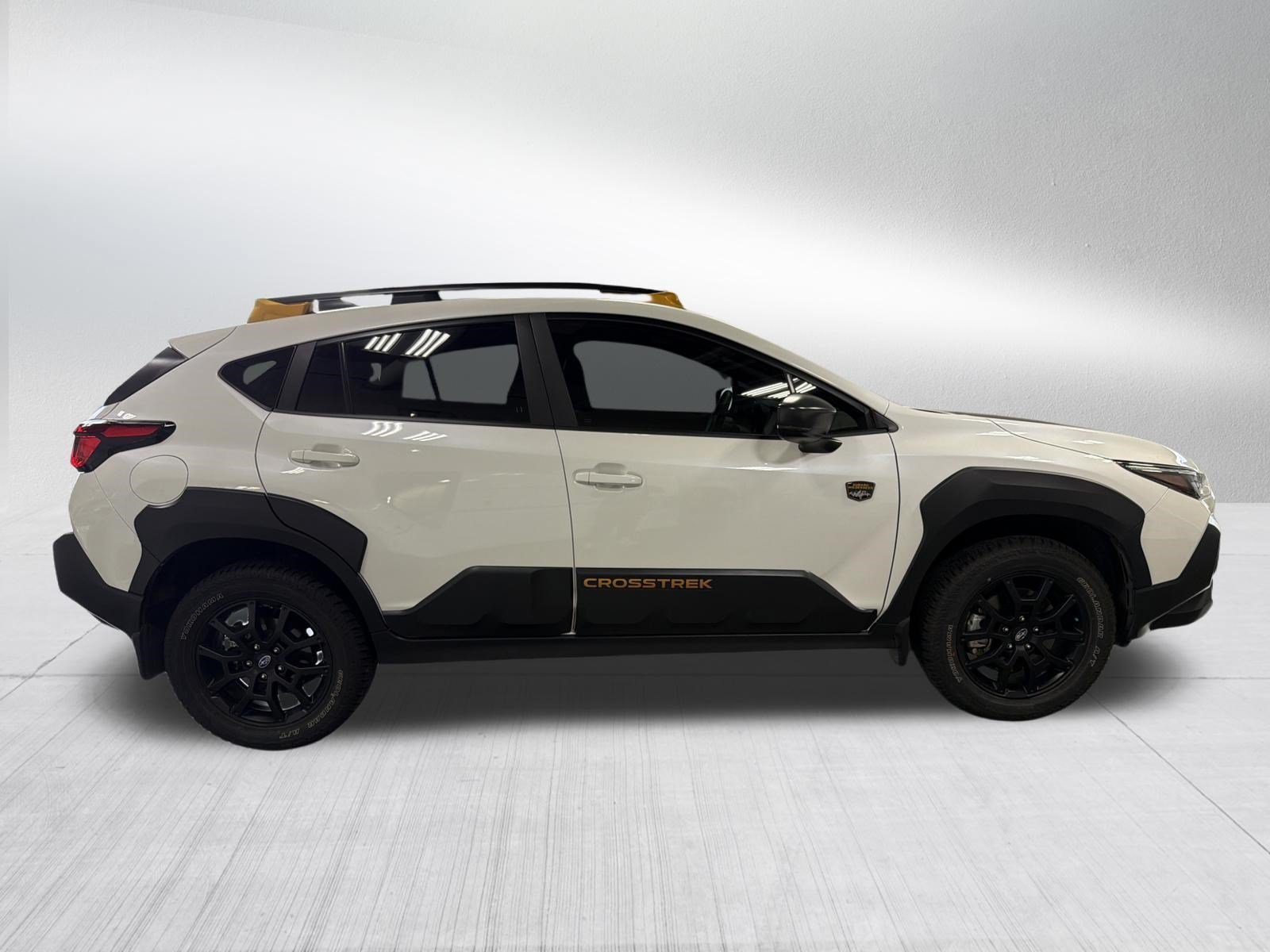 Used 2024 Subaru Crosstrek 2.5i Wilderness w/ Crosstrek Mirror Package AWD/4WD image 8