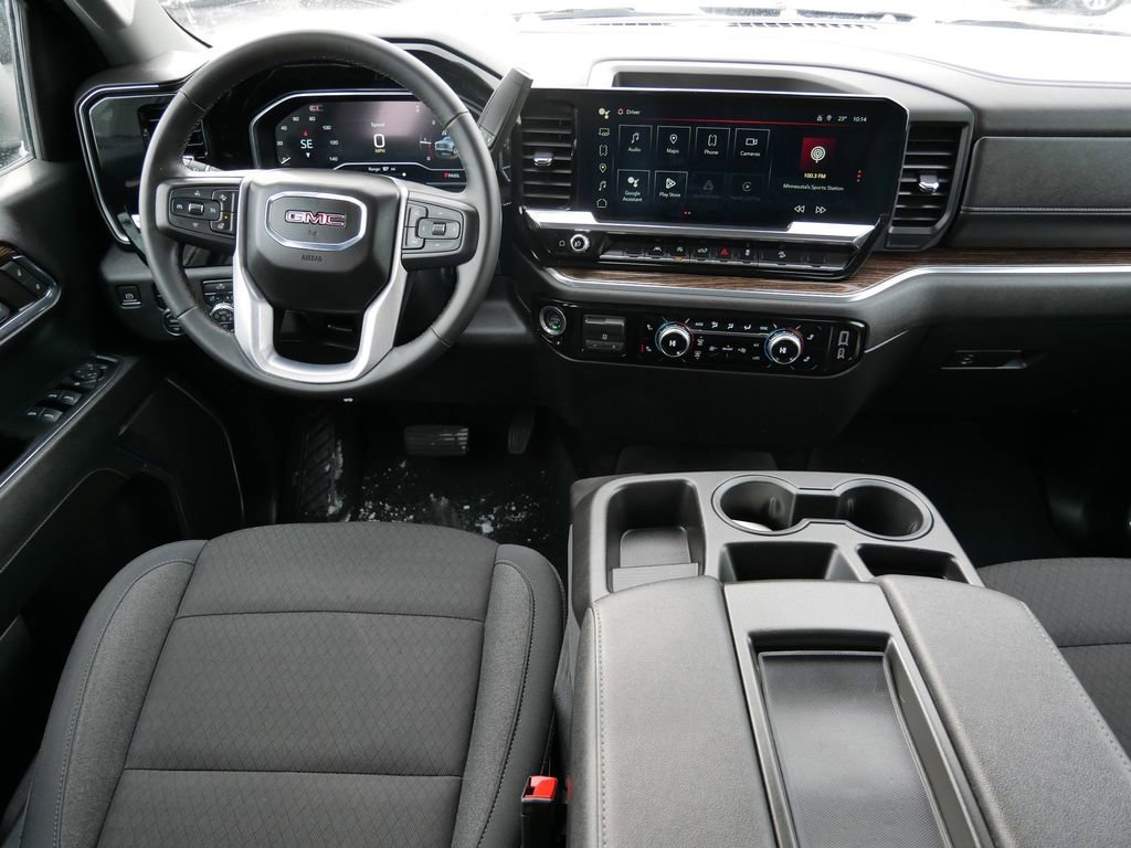Used 2024 GMC Sierra 1500 Elevation image 14