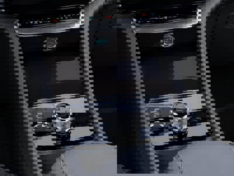 New 2026 Jeep Grand Cherokee Altitude image 24